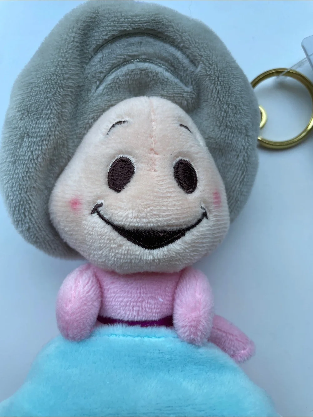 Oyster - Alice in Wonderland Disney Plush Keychain from Tokyo Disney - Picture 3 of 4
